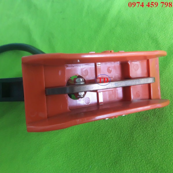 Chổi tiếp điện cầu trục 1P 100A Chổi tiếp điện cầu trục 1P 100A