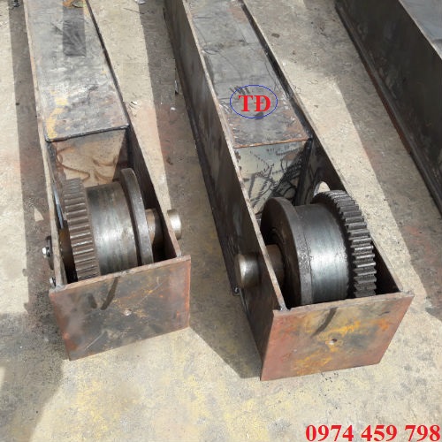 Dầm biên cho cầu trục 1 tấn, 2 tấn, 3 tấn, 5 tấn, 7 tấn, 10 tấn Dầm biên cho cầu trục 1 tấn, 2 tấn, 3 tấn, 5 tấn, 7 tấn, 10 tấn