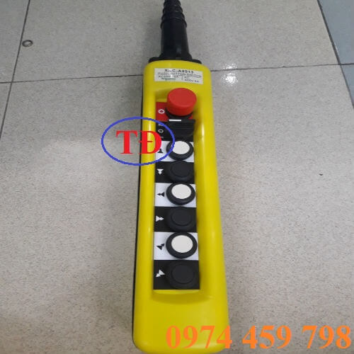 Tay bấm điều khiển cầu trục XAC-A8913 hãng Schneider Tay bấm điều khiển cầu trục XAC-A8913 hãng Schneider