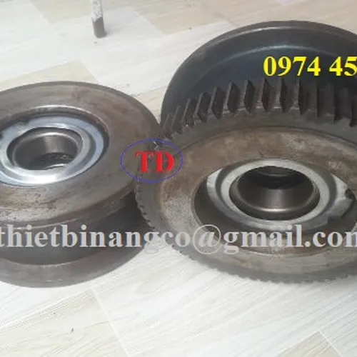 Bánh xe dầm biên cầu trục