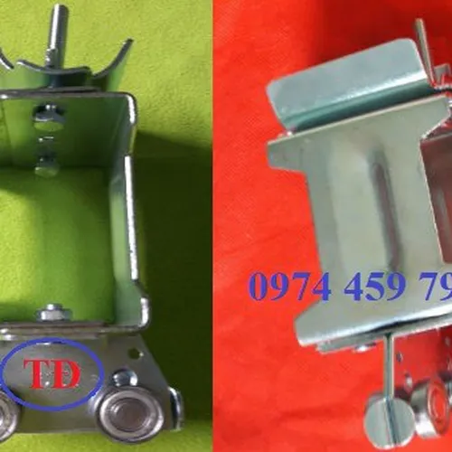 Con lăn dẫn hướng ray C cầu trục