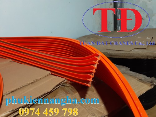 thanh-ray-dien-cau-truc-4p-50a thanh-ray-dien-cau-truc-4p-50a