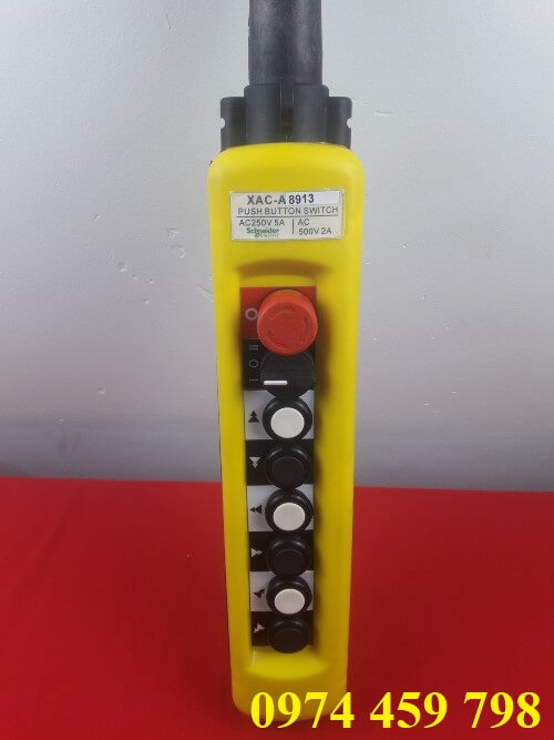 tay-bam-dieu-khien-cau-truc-6-nut-2-cap-toc-do tay-bam-dieu-khien-cau-truc-6-nut-2-cap-toc-do