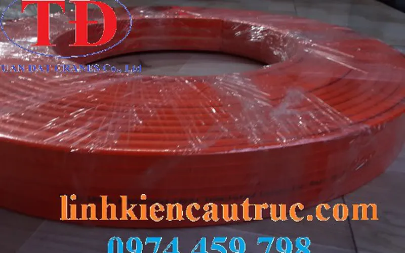 Thanh ray điện cầu trục 4P-50A thế nào?