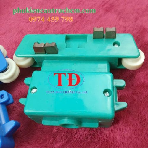 choi-tiep-dien-ray-hop-kin-model-D-4-100A choi-tiep-dien-ray-hop-kin-model-D-4-100A