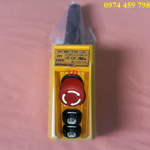 Tay bấm điều khiển cầu trục HY 1022 Tay bấm điều khiển cầu trục HY 1022