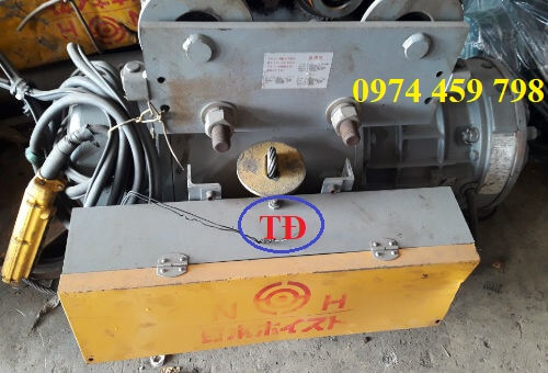 Palang nhật 5 tấn hàng bãi Palang nhật 5 tấn hàng bãi