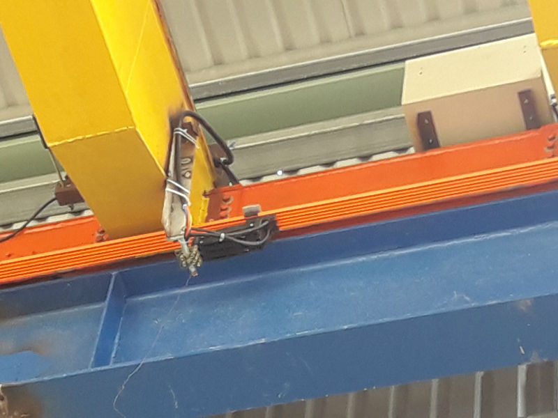 Ray điện an toàn 3P-75A Ray điện an toàn 3P-75A