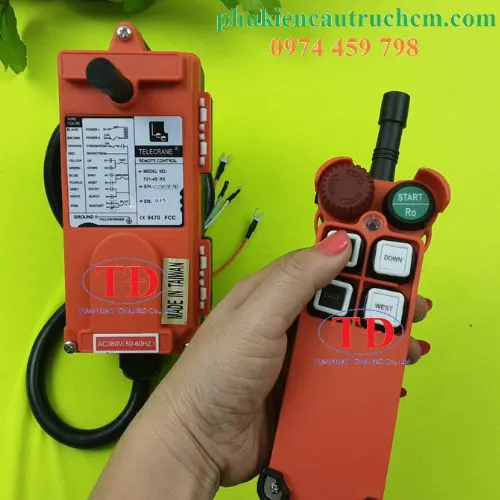 Điều khiển từ xa cầu trục 4 nút F21-4S