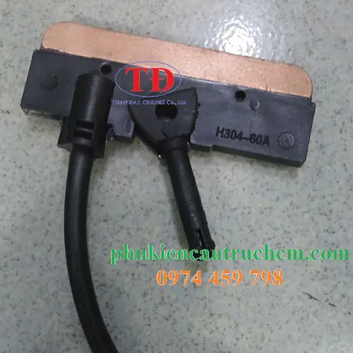 Than chổi điện H304-60A