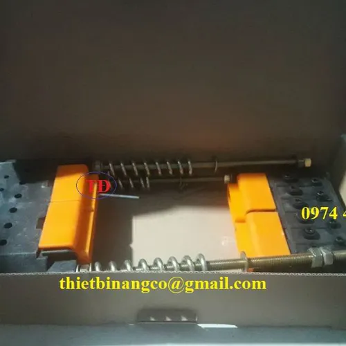 Căng ray điện an toàn cầu trục 6 pha