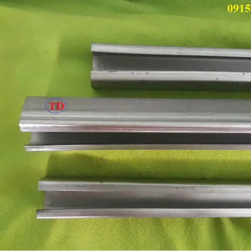 Máng C cầu trục Kyec