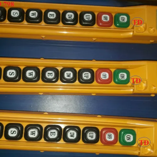 Nút bấm điều khiển cầu trục