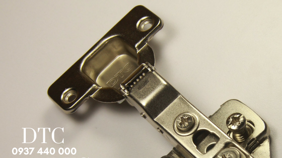 Bản lề DTC giảm chấn cong ít (35mm và 40mm) - Nhập khẩu DTC Funiture Hardware Bản lề DTC giảm chấn cong ít (35mm và 40mm) - Nhập khẩu DTC Funiture Hardware