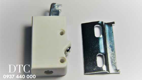 Bas treo tủ bếp Bas treo tủ bếp