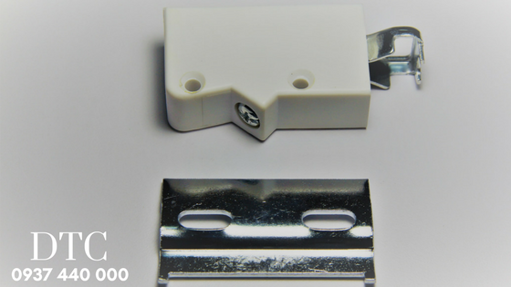 Bas treo tủ bếp Bas treo tủ bếp