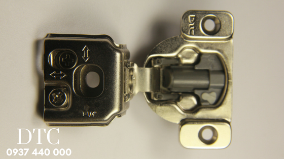 Bản lề DTC giảm chấn Kiểu Mỹ - Nhập khẩu DTC Hadware Bản lề DTC giảm chấn Kiểu Mỹ - Nhập khẩu DTC Hadware