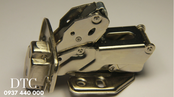 Bản lề giảm chấn DTC 155 độ - Nhập khẩu DTC Hardware Bản lề giảm chấn DTC 155 độ - Nhập khẩu DTC Hardware