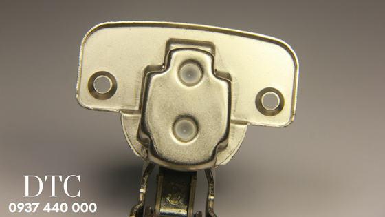 Bản lề giảm chấn DTC 155 độ - Nhập khẩu DTC Hardware Bản lề giảm chấn DTC 155 độ - Nhập khẩu DTC Hardware