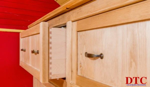 Ray âm giảm chấn lại có cách lắp hoàn toàn khác Ray âm giảm chấn lại có cách lắp hoàn toàn khác