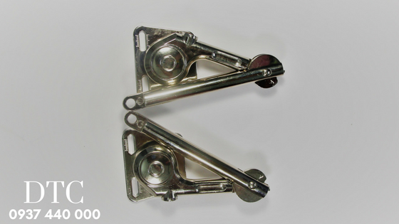 Thanh chống cửa tủ bằng sắt 150mm(Hydraulic hinges) Thanh chống cửa tủ bằng sắt 150mm(Hydraulic hinges)
