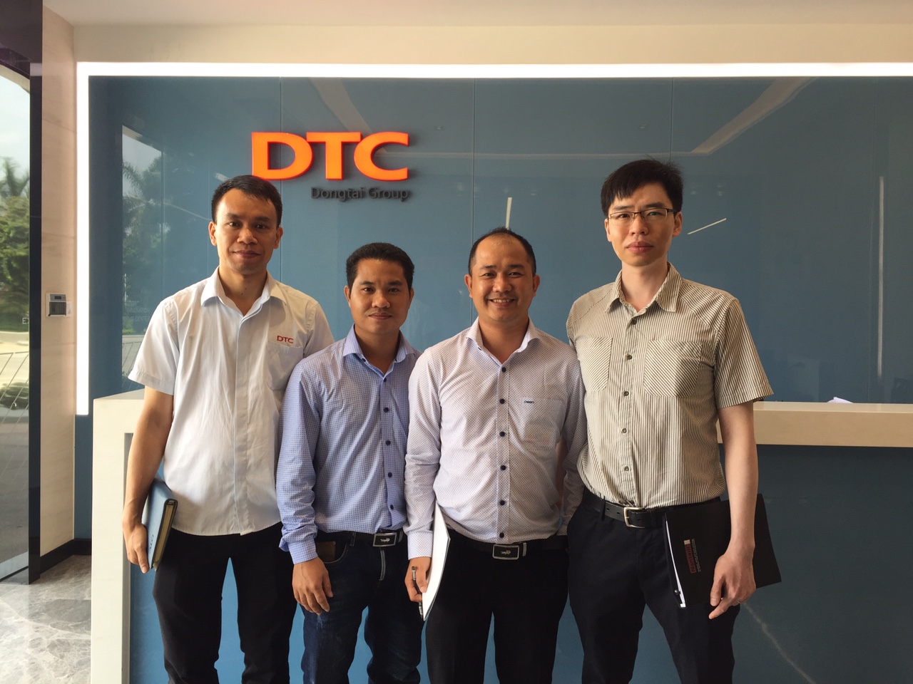 Giám Đốc Công ty TNHH Ray Trượt DTC công tác tại Tổng công ty DTC tại Trung Quốc Giám Đốc Công ty TNHH Ray Trượt DTC công tác tại Tổng công ty DTC tại Trung Quốc