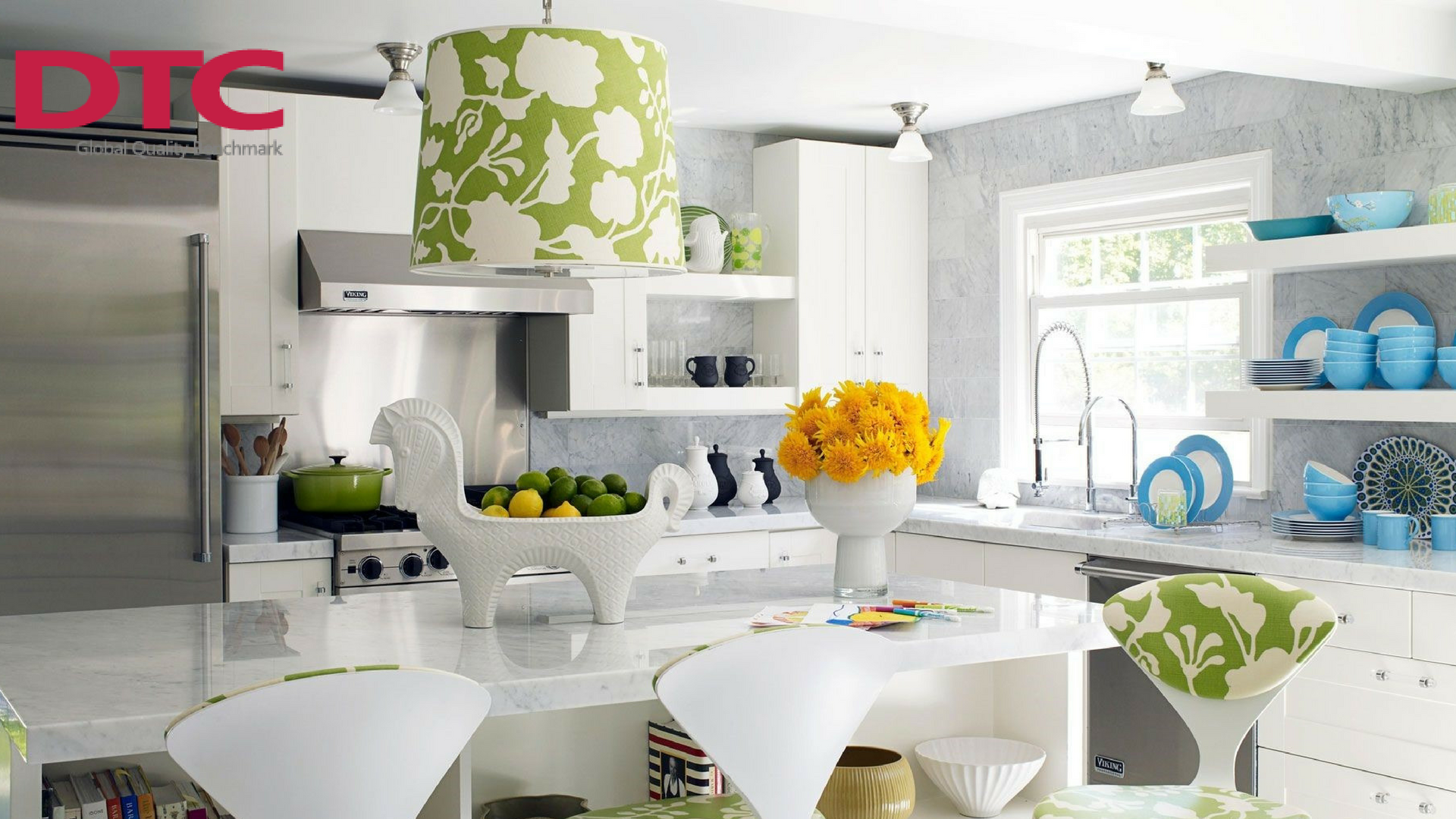 28 mẫu nhà bếp đầy màu sắc truyền cảm hứng bất tận cho bạn cùng với phụ kiện Ray Trượt DTC 28 mẫu nhà bếp đầy màu sắc truyền cảm hứng bất tận cho bạn cùng với phụ kiện Ray Trượt DTC