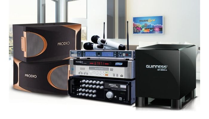 Đầu karaoke là thiết bị không thể thiếu trong dàn karaoke gia đình