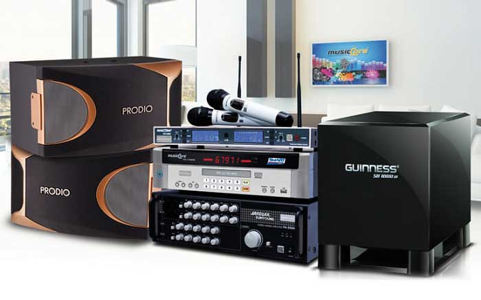 Tết đến vùng vẫy tưng bừng cùng dàn karaoke "tại gia"