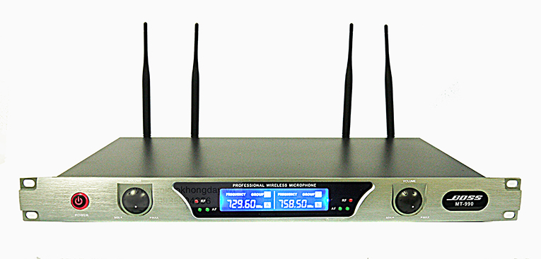 Micro-khong-day-Boss-MT990