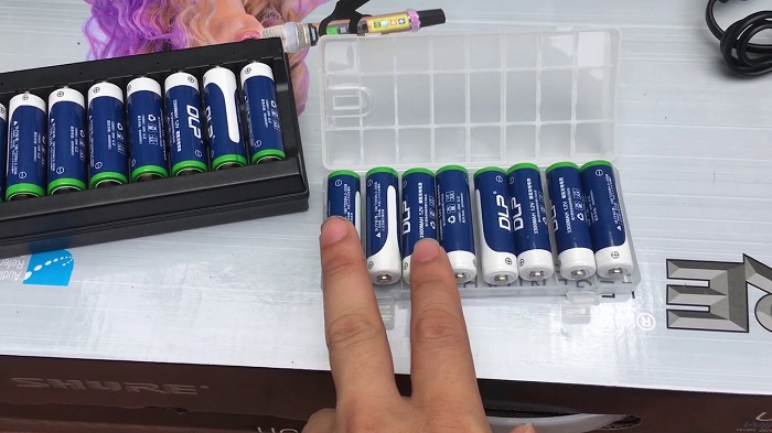 Cách sạc pin micro không dây