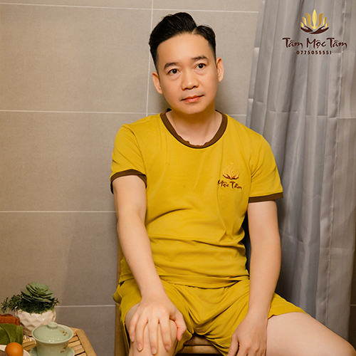 Anh Minh Hoàng (42 tuổi, Bình Dương)