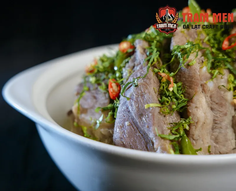 Sườn Heo Hấp Thái