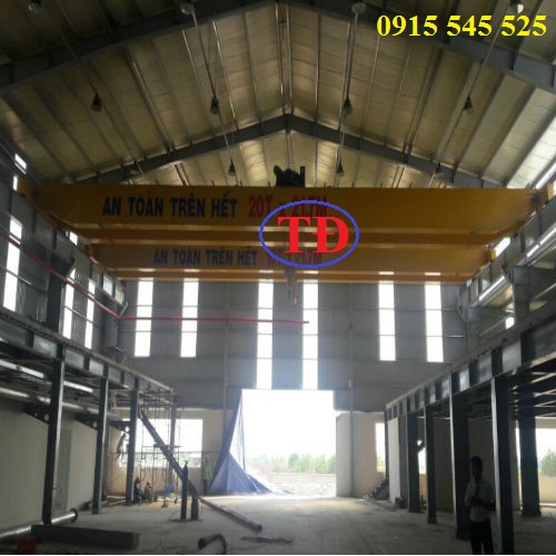 Hình ảnh cầu trục của Công ty cầu trục Tuấn Đạt Hình ảnh cầu trục của Công ty cầu trục Tuấn Đạt