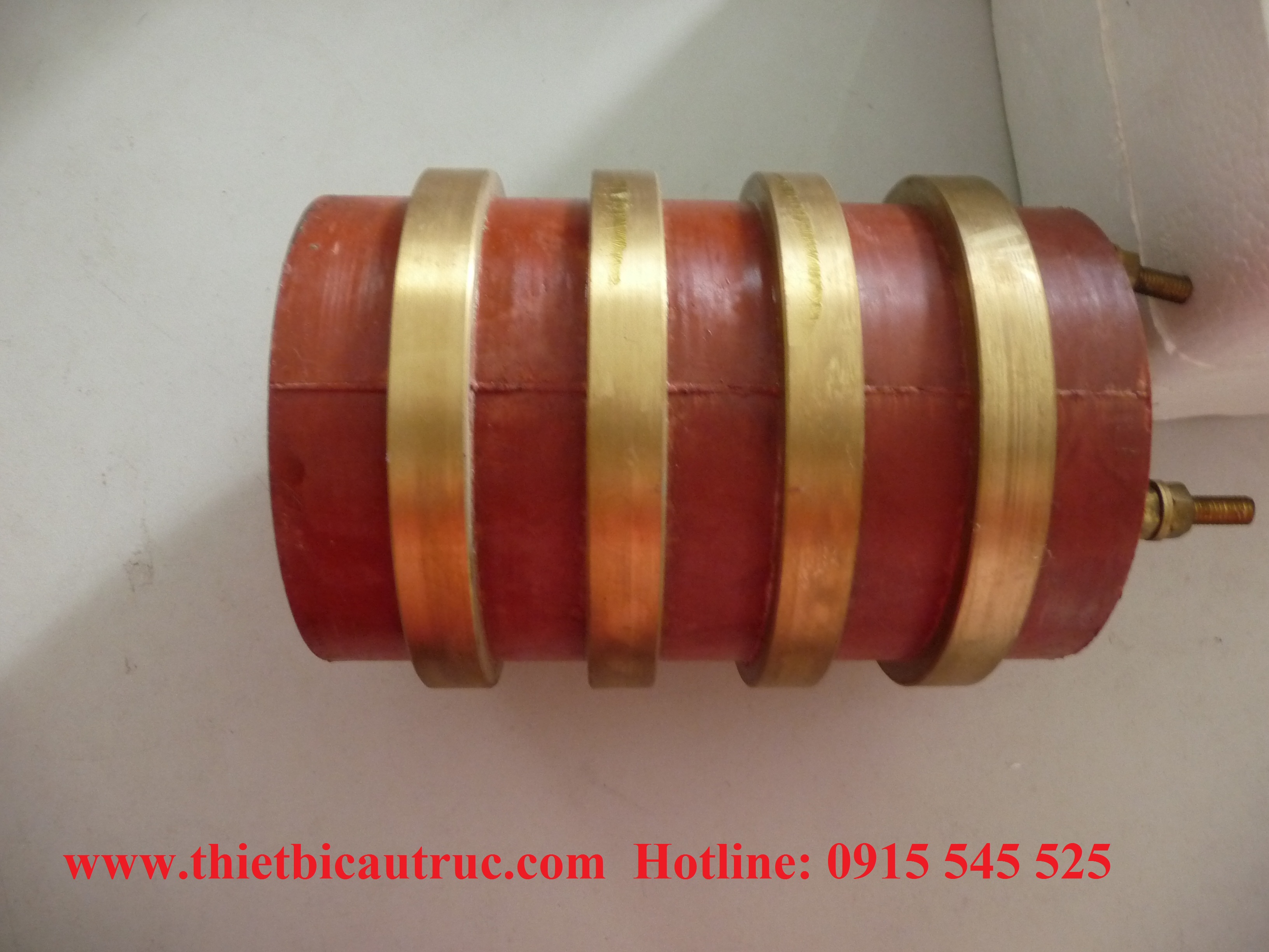 Cổ góp điện 4 pha Cổ góp điện 4 pha