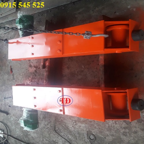 Bộ dầm biên cầu trục Bộ dầm biên cầu trục