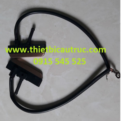 Hình ảnh lá than chổi tiếp điện Hình ảnh lá than chổi tiếp điện