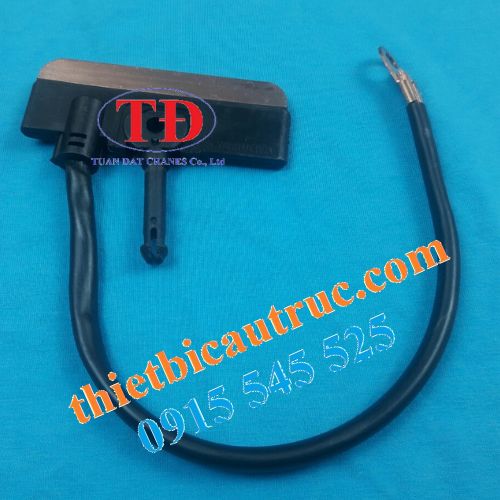 luoi-than-choi-tiep-dien-3p-60a luoi-than-choi-tiep-dien-3p-60a