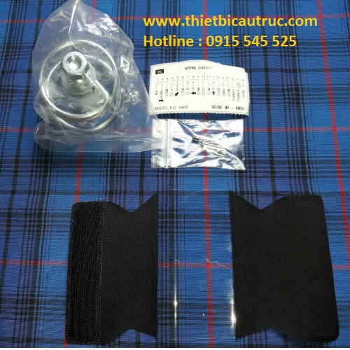 Phụ kiện đi kèm của điều khiển từ xa cầu trục Phụ kiện đi kèm của điều khiển từ xa cầu trục