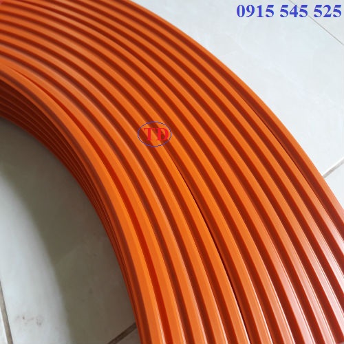 Hình ảnh ray điện an toàn cầu trục Hình ảnh ray điện an toàn cầu trục