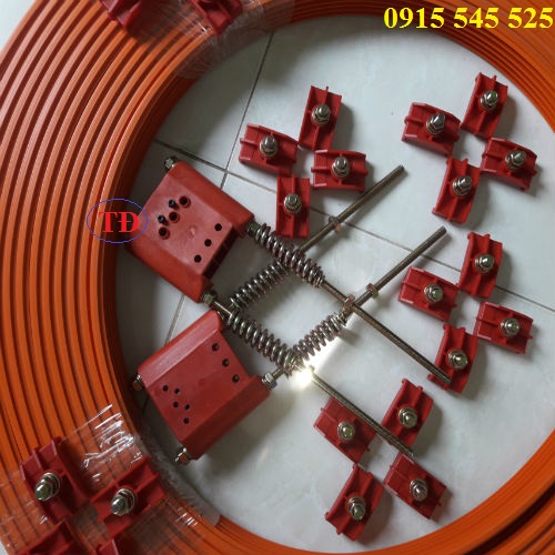 Ray điện an toàn cầu trục và các phụ kiện đi kèm Ray điện an toàn cầu trục và các phụ kiện đi kèm