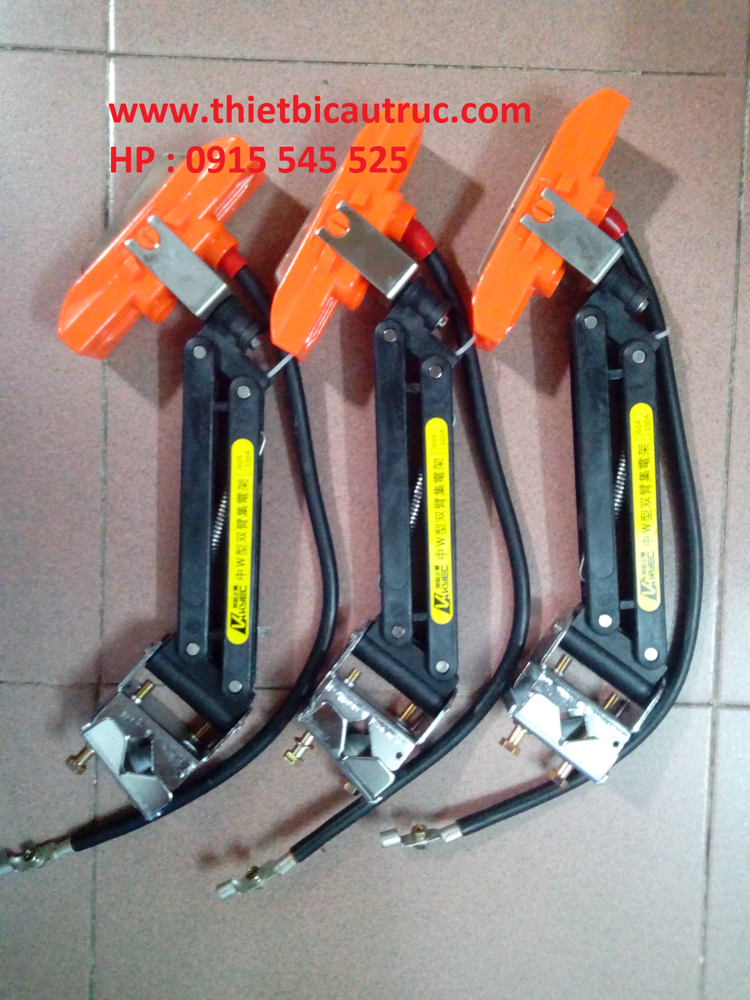 Tay lấy điện cầu trục 1P Tay lấy điện cầu trục 1P