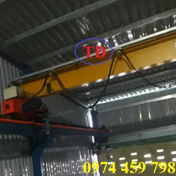 Máng C cầu trục 30x32