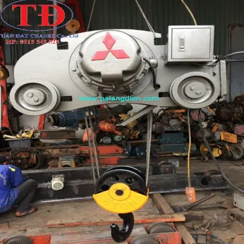 Palang Mitsubishi cũ