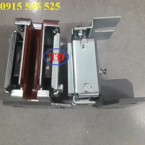Guốc trượt ray thang máy T89