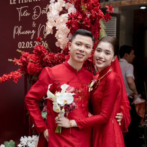 KEM & ĐỎ | DỊU DÀNG & SẮC SẢO