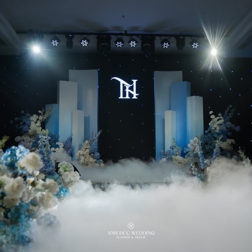 TRẮNG TINH & XANH THIÊN THANH | SANG TRỌNG, THANH CAO