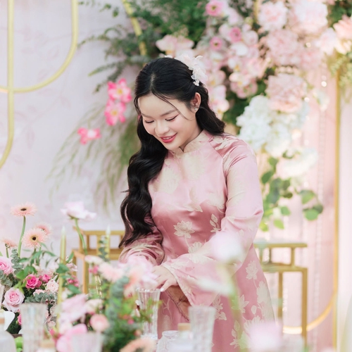 HỒNG PHẤN & VÀNG NẮNG | NGỌT NGÀO NHƯ SỚM MAI