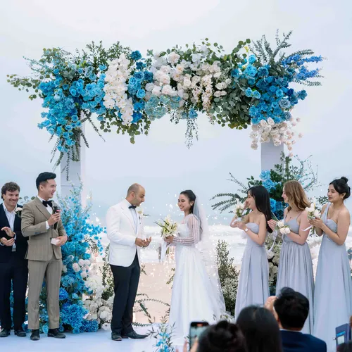 LỄ VOW TẠI BÃI BIỂN FURAMA RESORT