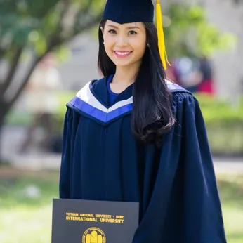CHOÀNG TỐT NGHIỆP MẪU MỚI 2019